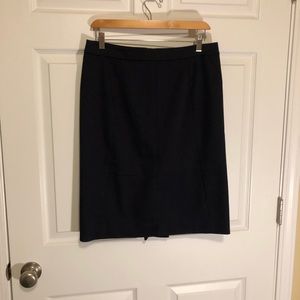 Navy season-less pencil skirt Ann Taylor 8